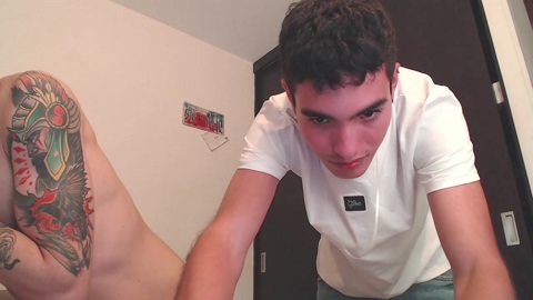 fratguysonline  25-12-2022